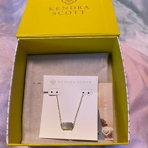 Kendra Scott Gray and gold ever necklace! BNWT!